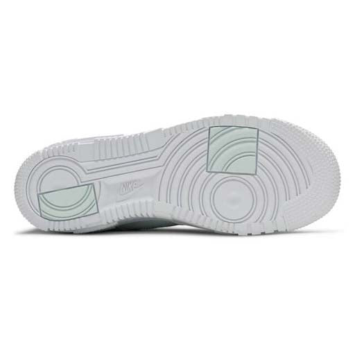 ナイキ エア フォース 1 ピクセル LX