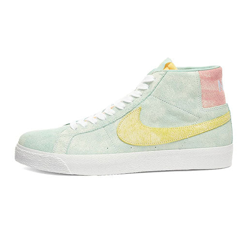 ナイキ SB ズーム ブレーザー MID プレミアム