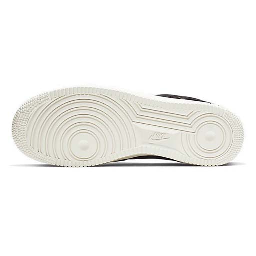 ナイキ エア フォース 1 '07 プレミアム "ベロア"