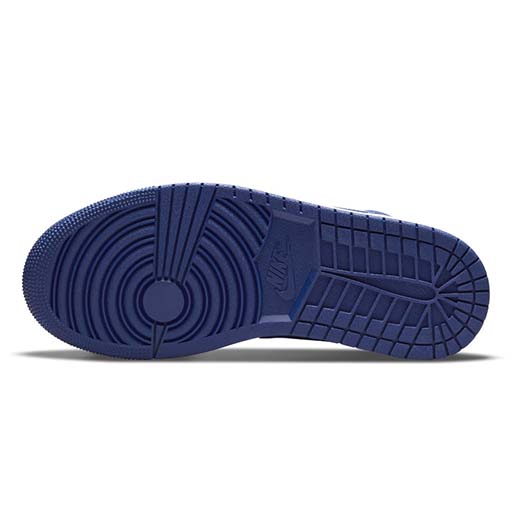 ナイキ エア ジョーダン 1 MID SE