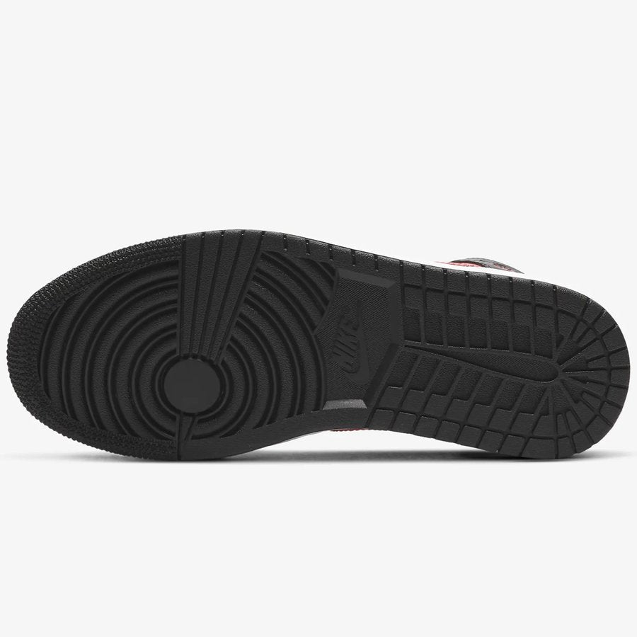 ナイキ エア ジョーダン 1 MID